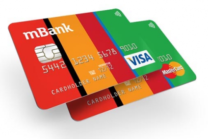 Nowe zasady dla kart kredytowych mBanku. Limity zwalniające z opłaty rocznej ostro w górę