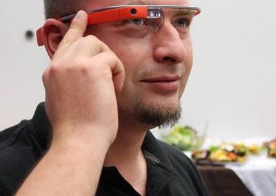 Bank Millennium pokazał aplikacje na Google Glass i smartwatch
