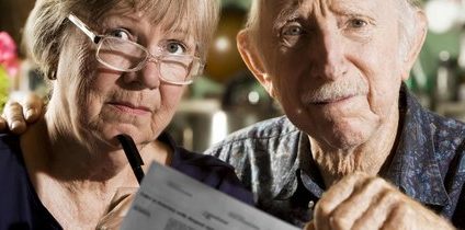 Polski emeryt utrzymuje się sam