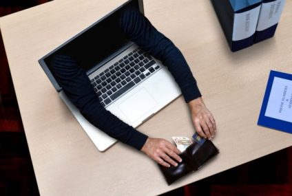 Bankowość internetowa pod ostrzałem. Jak się bronić przed cyberprzestępcami?