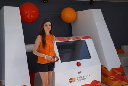 Kreatywna technologia wspiera strefy MasterCard na Orange Warsaw Festival, Opener Festival i Off Festival