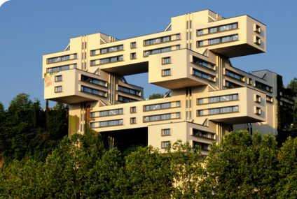 10 najbardziej ekscentrycznych bankowych siedzib