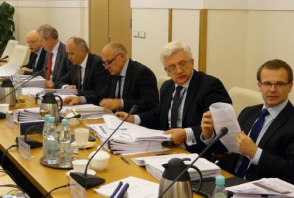 Dwusetne posiedzenie Komisji Nadzoru Finansowego