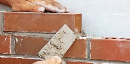 Pierwszy dom – dla wroga, trzeci dla siebie