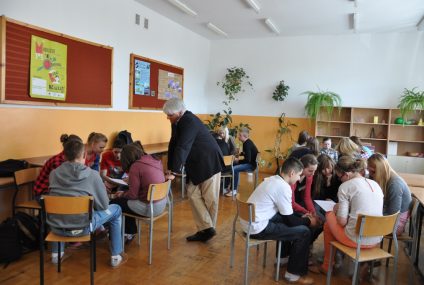 Wolontariusze BGK uczyli bankowości w szkołach w ramach programu „Młody Obywatel”