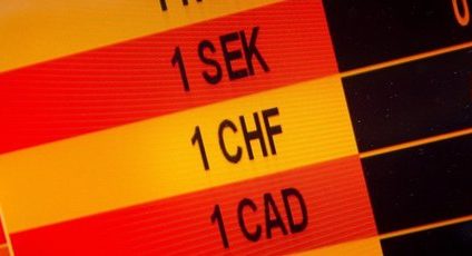 Ile banki zarabiają na euro i franku?