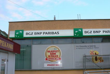 Spore podwyżki opłat za konta BGŻ BNP Paribas