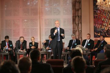 Media w służbie reklamy – Konferencja Mediaedge:cia, Bauer Media, TVN CNBC Media w służbie reklamy – Konferencja Mediaedge:cia, Bauer Media, TVN CNBC