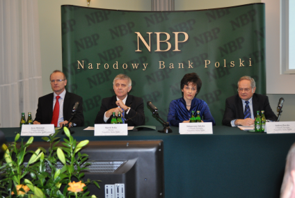 Podsumowanie roku 2010 i perspektywy rozwoju bankowości w Polsce