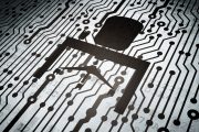 Z nowego badania wynika, że 64% ludzi bardziej ufa robotom niż swoim przełożonym