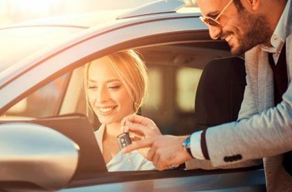 Startuje bogaty program dla pośredników z branży finansowej – Sales+