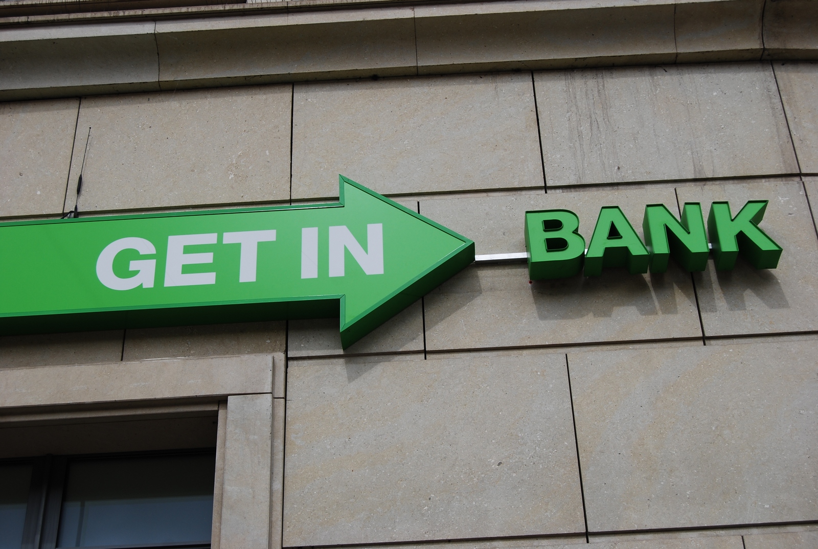 Getin Bank udostępnił w aplikacji mobilnej nową usługę – zakup biletów komunikacji miejskiej