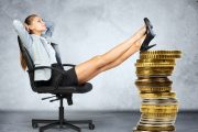 Pracujesz w bankowym dziale PR? Porównaj swoje zarobki z pracownikami firm sektora PR