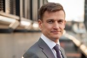 Dariusz Makosz odwołany z funkcji członka zarządu Idea Banku. "Utracone zaufanie" zarządu