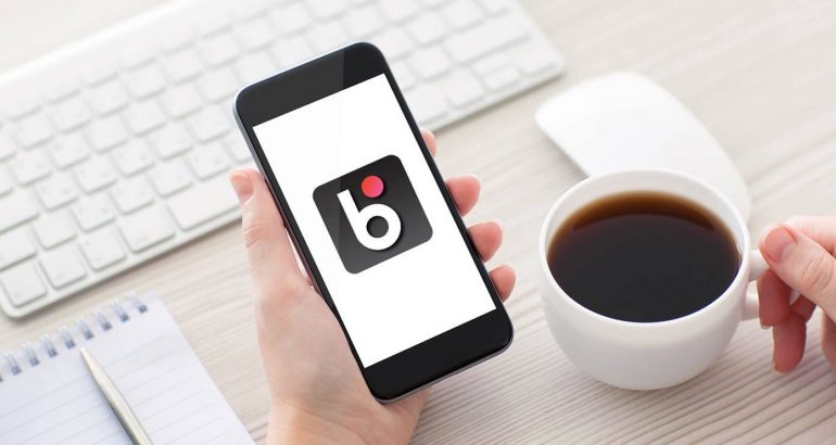 PSP ucieka od pytań o bankomaty i limity Blika. Proponuje cashback jako „plan B”