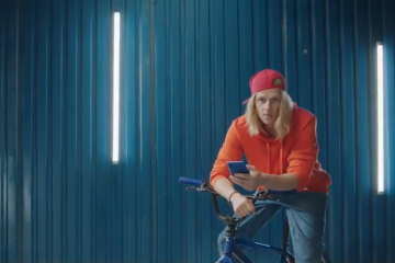 MC Silk reklamuje Blika. „Blik, klik płacisz w internecie w mig” [video]