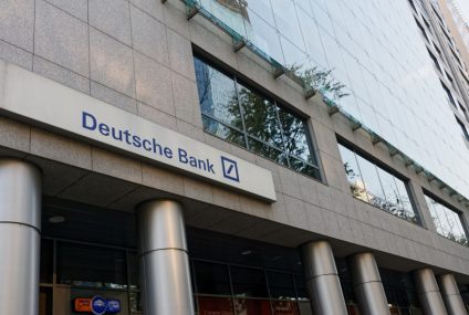 Ruszają zwolnienia grupowe w Deutsche Banku. Pracę straci do 155 osób