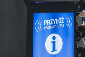 Blik w interaktywnych kioskach Decathlonu