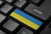 Tańszy sposób wysyłania pieniędzy na Ukrainę. Paysera i Globus Bank łączą siły
