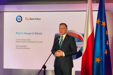 Prezydent RP otworzył Dom Polski Banku Pekao i PZU w Davos