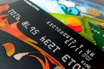 Historyczny wynik płatności kartami. Nowe dane NBP