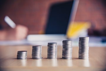 Kredyt na mieszkanie bez umowy o pracę? Eksperci: To możliwe, ale nie w każdym przypadku