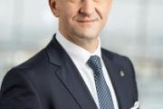 Paweł Pach nowym prezesem PKO Leasing