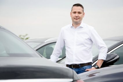 W bankach sztuczna inteligencja, a w leasingu papier - raport Carsmile