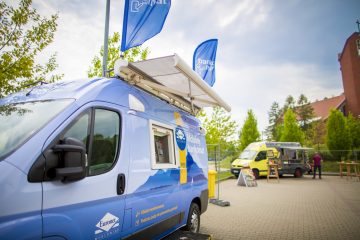 Euronet Polska wystawi w wakacje 180 sezonowych i mobilnych bankomatów