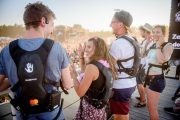 Mastercard udostępni niesłyszącym specjalne plecaki pozwalające odczuwać muzykę na Pol’and’Rock Festival