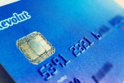 Revolut otwiera dostęp do handlu akcjami użytkownikom kart Standard i Premium