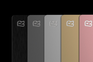 Revolut udostępnia metalowe karty w kolorach Silver i Space Grey