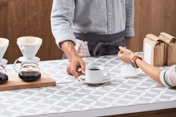 65 proc. przedstawicieli generacji Z uważa, że ​​płatności zbliżeniowe to „must have” w sklepie