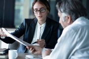 Jak się pracuje w bankach? Opowiedz o swoich doświadczeniach [Ankieta]
