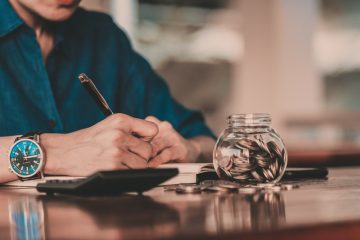 Odsetki od kredytów mieszkaniowych spadły o 33%