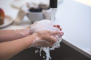 Koronawirus. Co powinien pracodawca? 12 zaleceń GIS-u