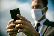 Skokowo wzrosło zainteresowanie usługami online banków