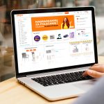 Sprzedawcy kontra Allegro. Spór o niespodziewane dopłaty do przesyłek