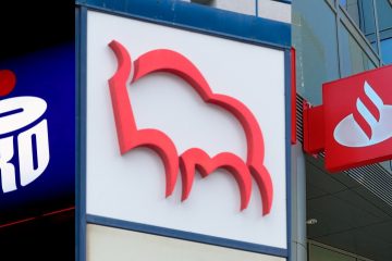 Trwają zwolnienia w bankach. Tysiące ludzi traci pracę Trwają zwolnienia w bankach. Tysiące ludzi traci pracę