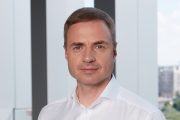 Kredyty już dostępne w Revolucie. Czym jeszcze zaskoczy nowy bank? [Wywiad]
