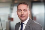 Adam Spławski wraca do Mastercard