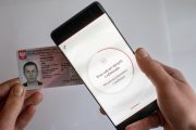 Bank Pekao rozwija proces otwierania rachunków za pomocą selfie. Będzie pobierał dane z elektronicznej wersji dowodu osobistego