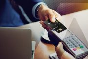 Firma Thales stworzyła bezstykową kartę biometryczną