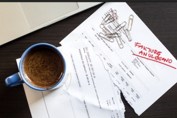 Pandemia „zawiesiła” co 7. jednoosobową działalność gospodarczą, w tym roku pada ich średnio prawie 400 dziennie Pandemia „zawiesiła” co 7. jednoosobową działalność gospodarczą, w tym roku pada ich średnio prawie 400 dziennie