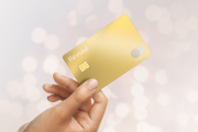 Revolut udostępnił limitowaną edycję kart płatniczych pokrytych 24-karatowym złotem
