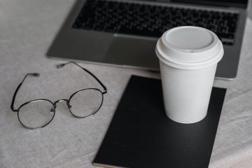 Program „Cyberdojrzali. Bądź mądrzejszy od oszusta” będzie dostępny także na platformie ABCsenior.com