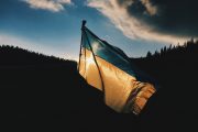 Konflikt na Ukrainie. Czy ubezpieczenie podróżne zadziała za granicą?