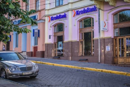 PKO Bank Polski udziela wsparcia rodzinom pracowników Kredobanku