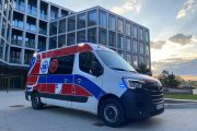 Nienieodpowiedzialni kupują kolejną karetkę dla Ukrainy