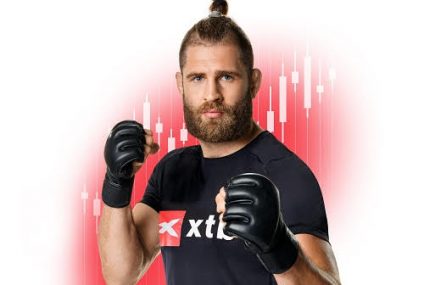 Zawodnik UFC Jiří Procházka został nowym ambasadorem XTB